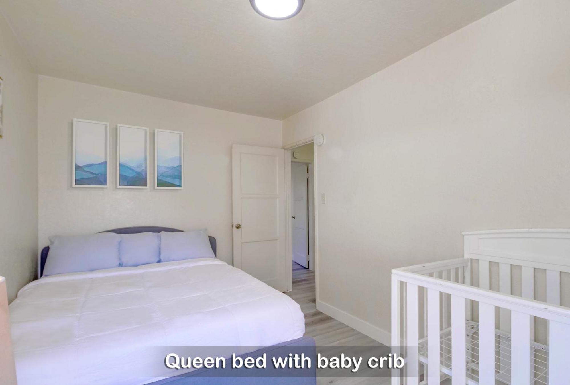 Entire Lovely 3-Bedroom Home W Yard, Parking チュラビスタ エクステリア 写真