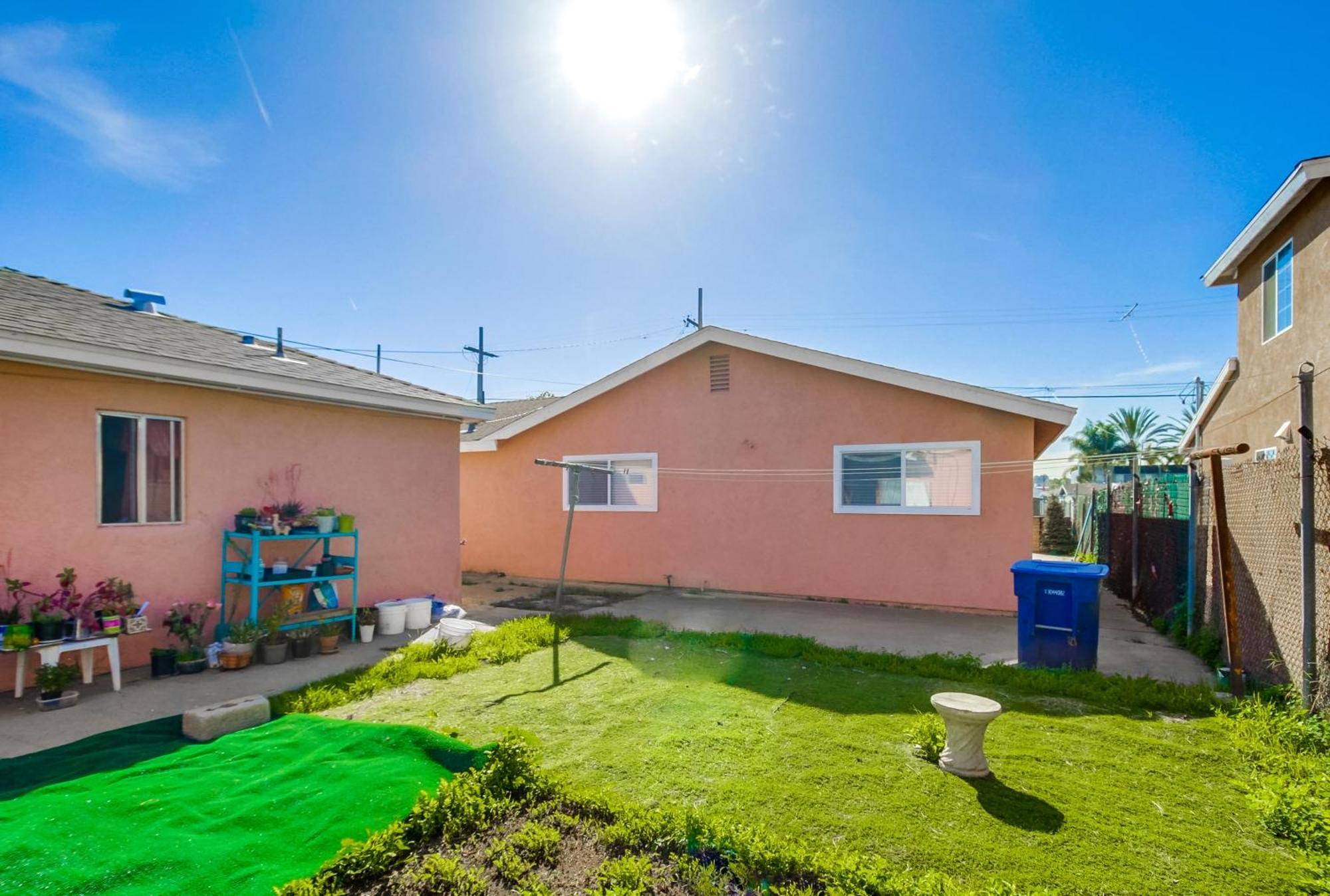 Entire Lovely 3-Bedroom Home W Yard, Parking チュラビスタ エクステリア 写真